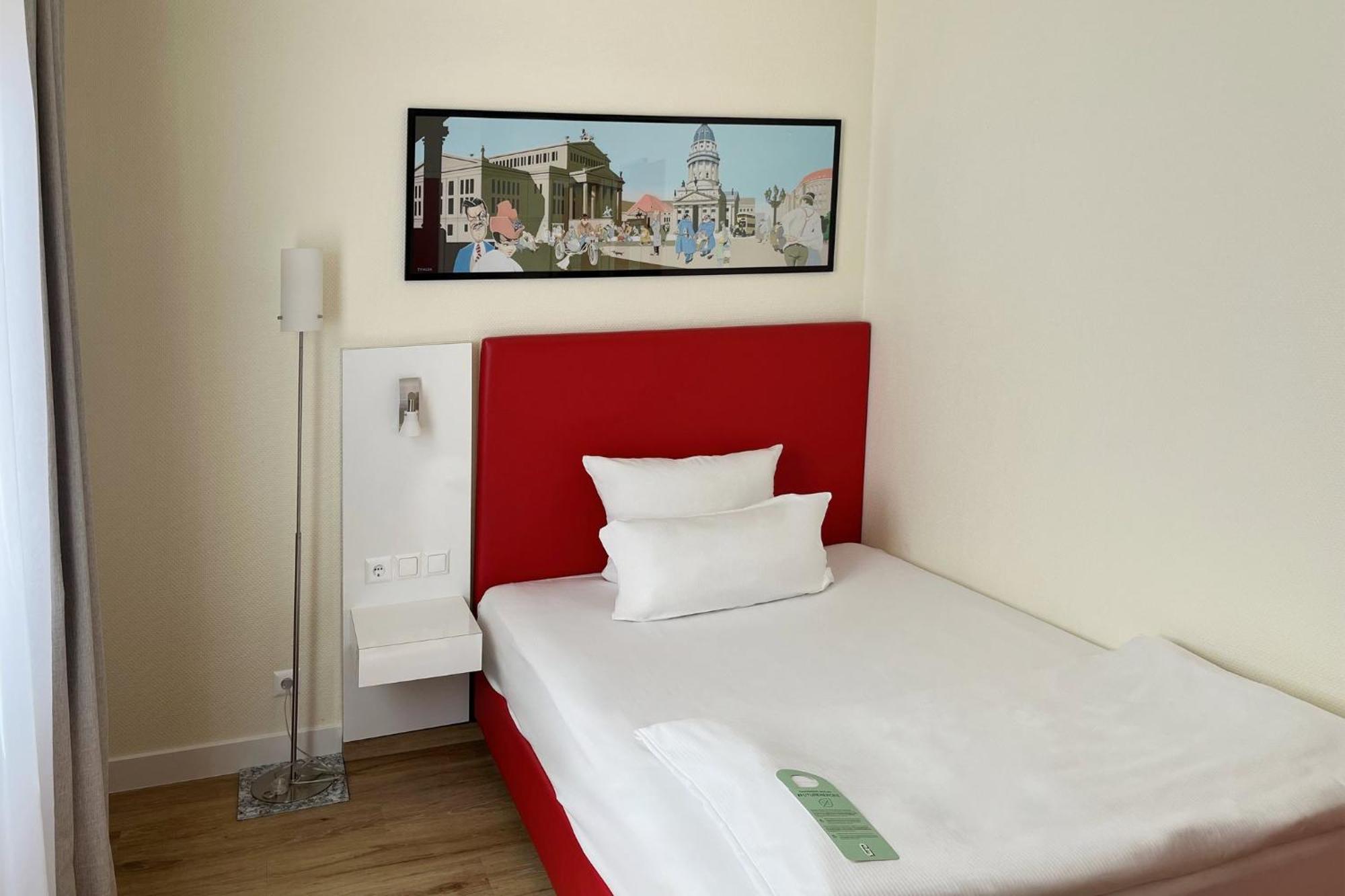 Garner Hotel Berlin - Checkpoint Charlie By Ihg Bagian luar foto